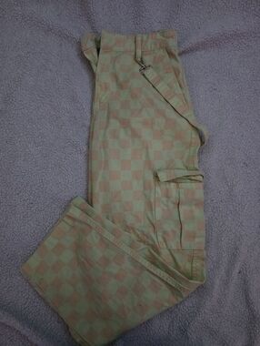 Forever 21 Women's Checkerboard Cargo Pants in Light Green and Tan